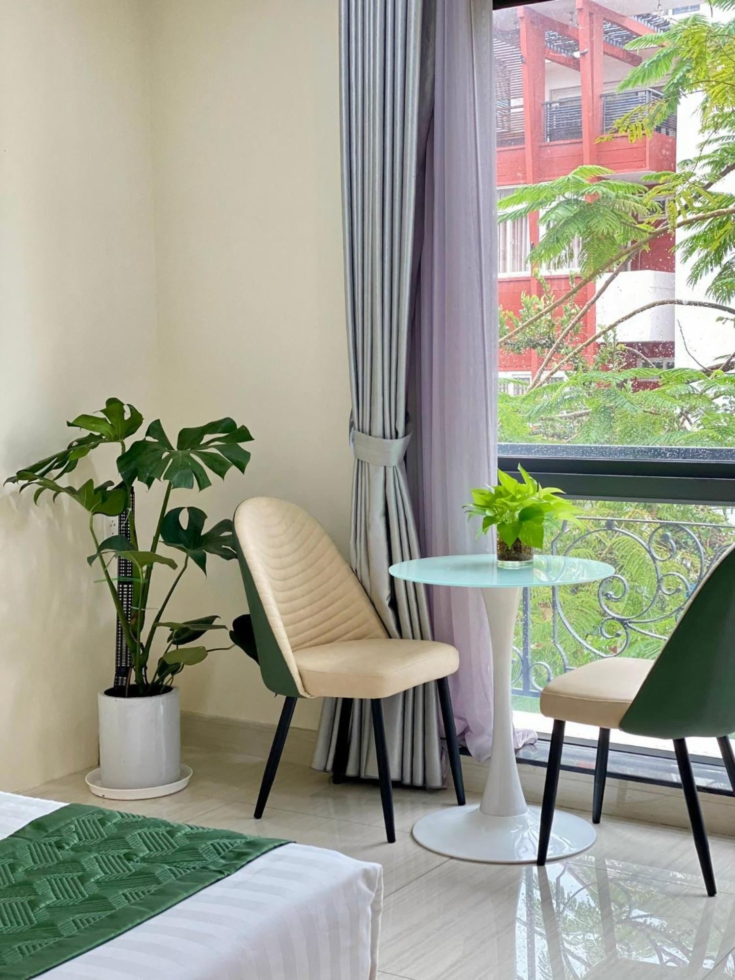 The Shilla Luxury I Phu My Hung Khách sạn 2*