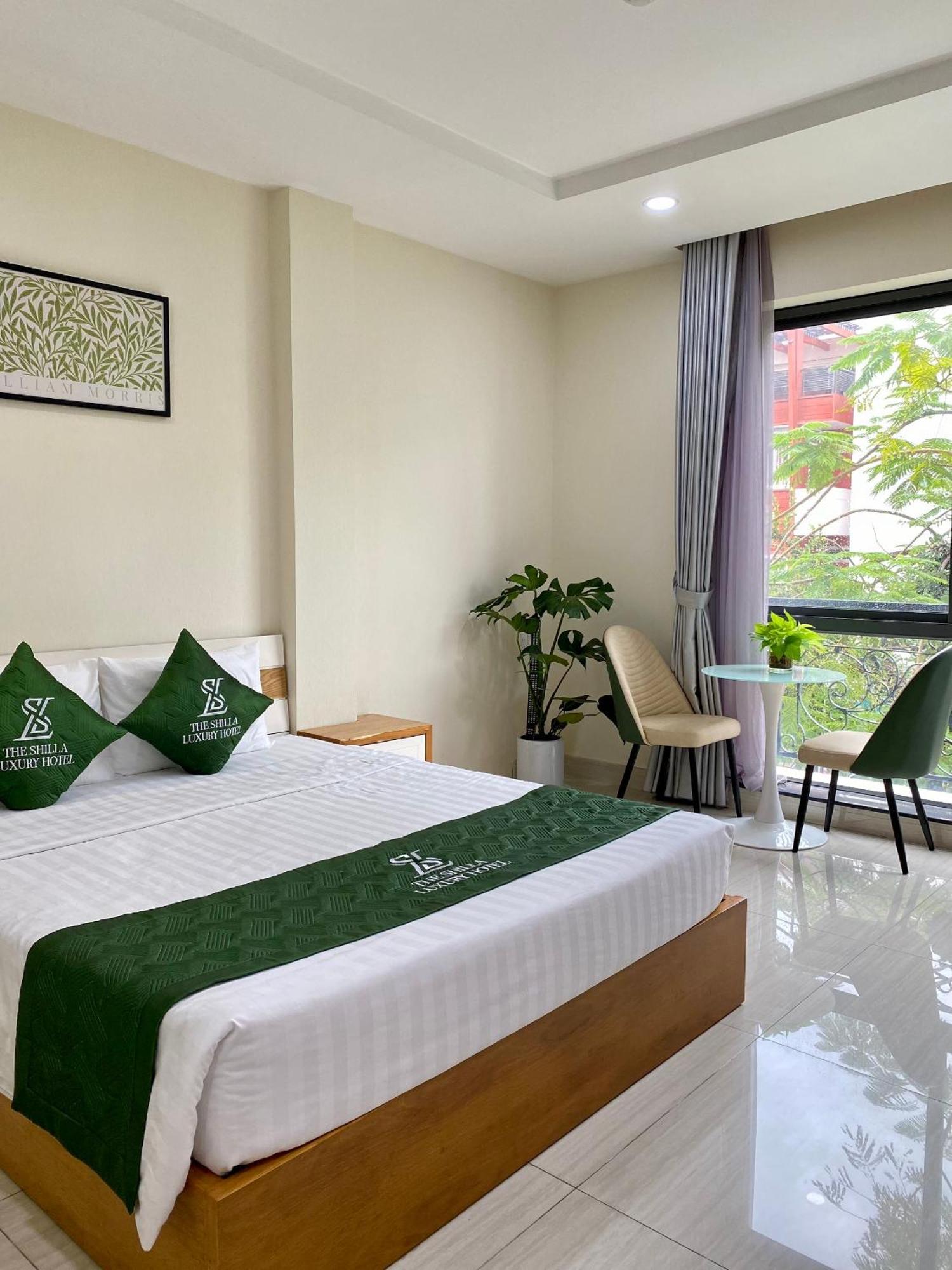The Shilla Luxury I Phu My Hung 2*