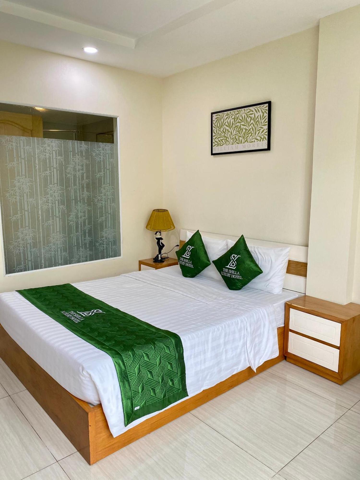 Khách sạn The Shilla Luxury I Phu My Hung TP. Hồ Chí Minh