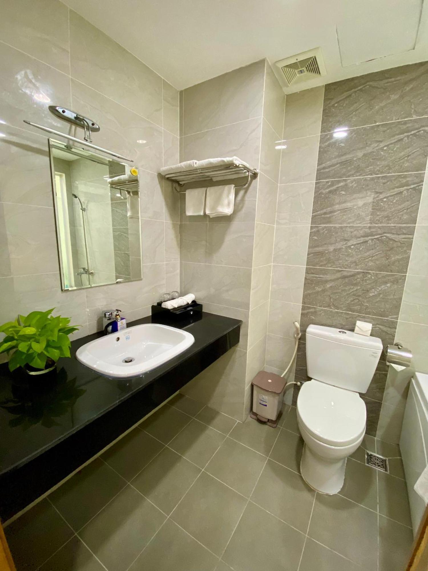 The Shilla Luxury I Phu My Hung Khách sạn TP. Hồ Chí Minh