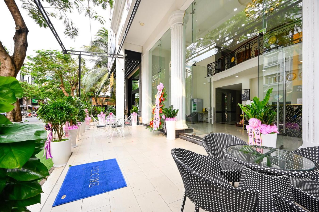 Khách sạn The Shilla Luxury I Phu My Hung TP. Hồ Chí Minh