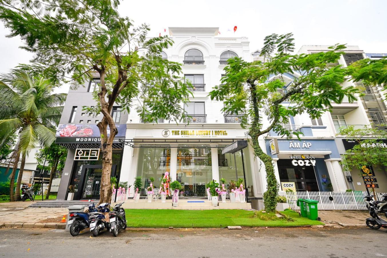 The Shilla Luxury I Phu My Hung Khách sạn TP. Hồ Chí Minh